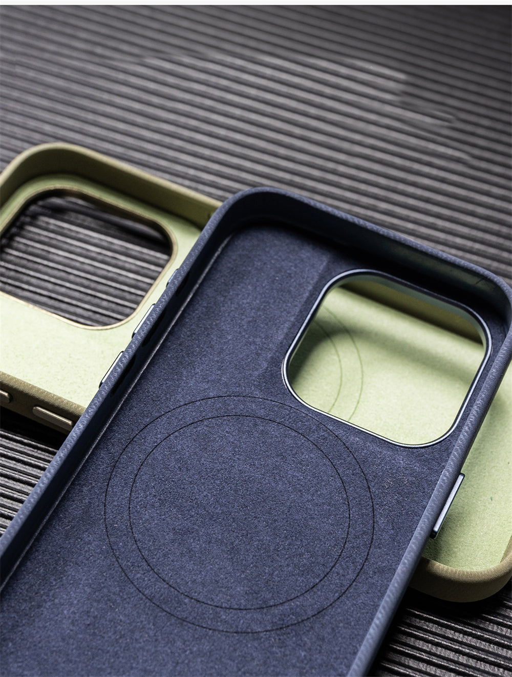 Capa MATTE FIBER Magsafe